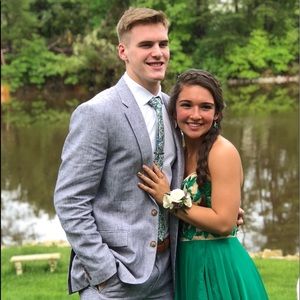 Meet your Posher, Zach